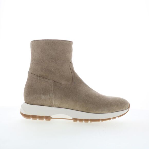 Aquatalia Shoes - Aquatalia Womens Kit Beige Boots (NWT)